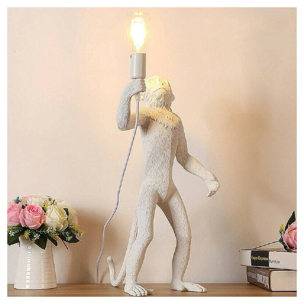 Lámpara de pie Lámpara de pie moderna E27 Forma de ataque Luz decorativa D08