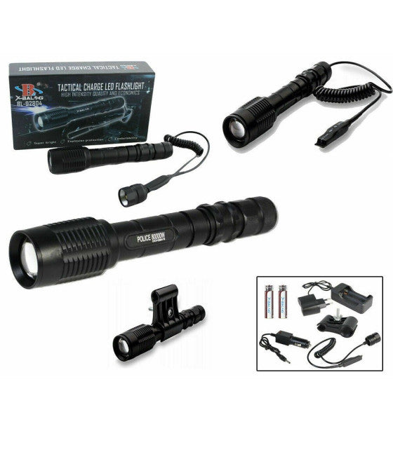 PORTACHIAVIS CON TROVACHIAVIS CON TORCIA LUCE LED PORTACHIAVE